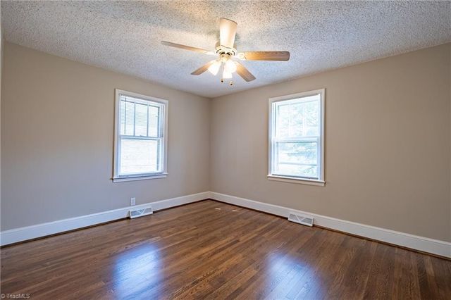 3283 US Highway 64, Advance, NC 27006