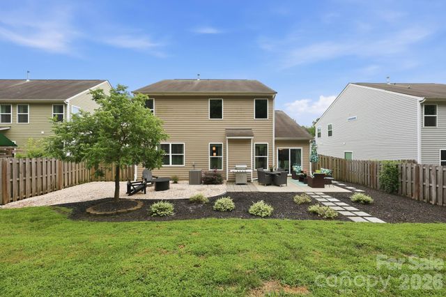 608 Augustus Lane, Mount Holly, NC 28120