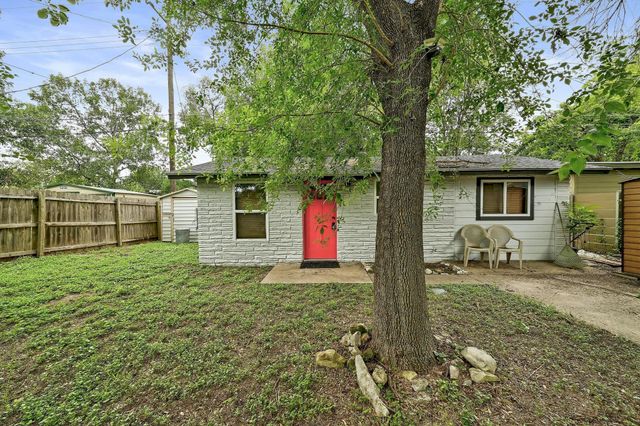 1711 Brentwood ST B, Austin, TX 78757