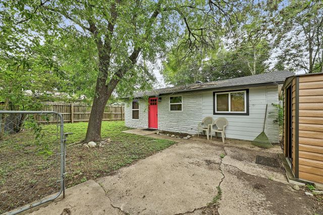 1711 Brentwood ST B, Austin, TX 78757