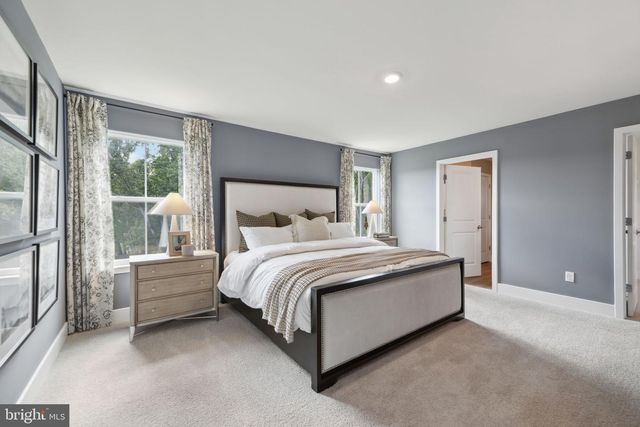 135 WAPPINGER TER, Winchester, VA 22602