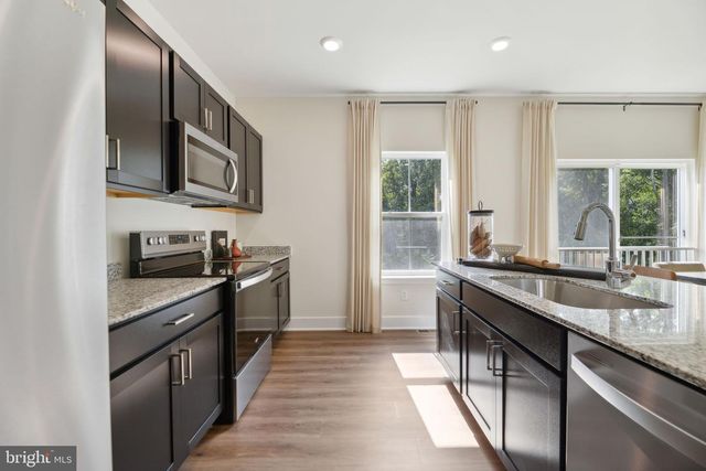 135 WAPPINGER TER, Winchester, VA 22602
