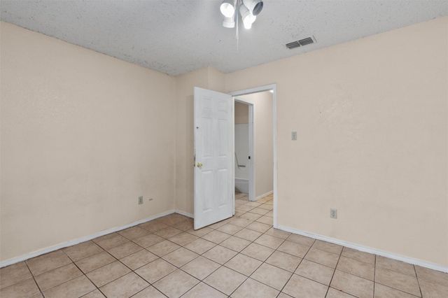 4809 BAYSIDE DR, Austin, TX 78744