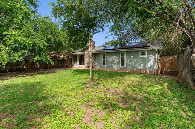 4809 BAYSIDE DR, Austin, TX 78744