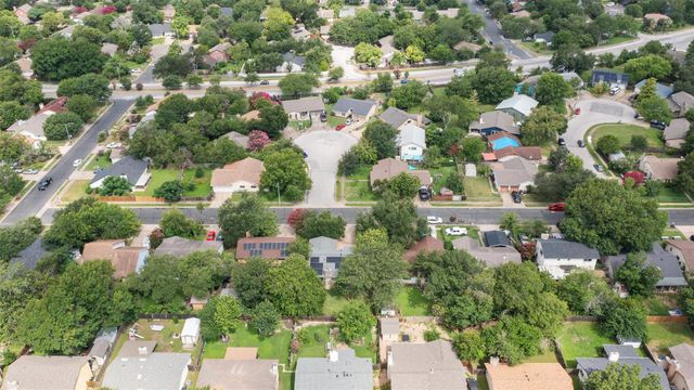 4809 BAYSIDE DR, Austin, TX 78744