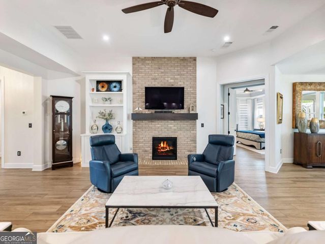 522 Ontario Lane, Hoschton, GA 30548