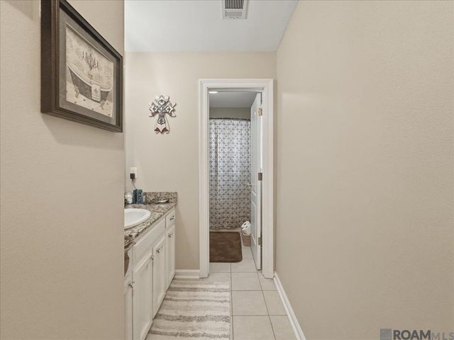 30961 Linder Rd, Denham Springs, LA 70726