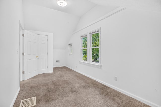 712 Fenimore Avenue, Kalamazoo City, MI 49048