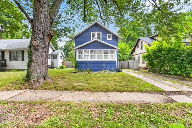 712 Fenimore Avenue, Kalamazoo City, MI 49048