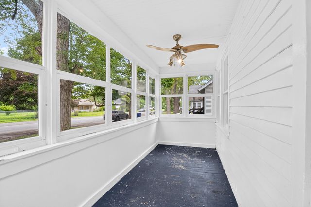 712 Fenimore Avenue, Kalamazoo City, MI 49048