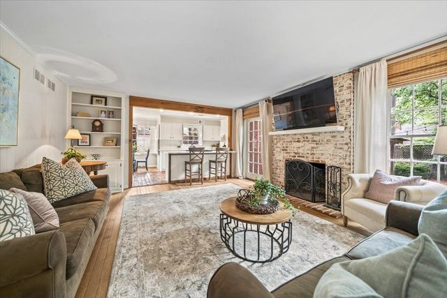 2345 KIRBY WOODS CV, Memphis, TN 38119