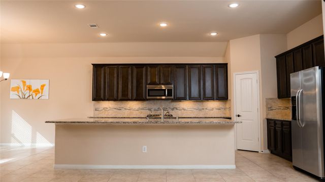 4702 Preserve Park Drive, Spring, TX 77389