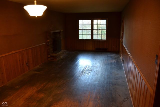 10465 Woodlawn Drive, Indianapolis, IN 46280