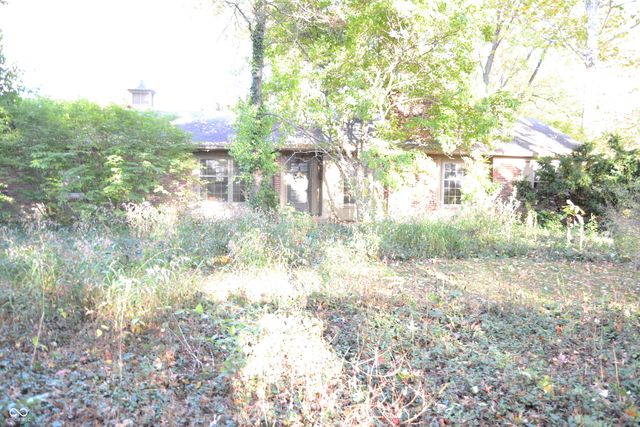 10465 Woodlawn Drive, Indianapolis, IN 46280
