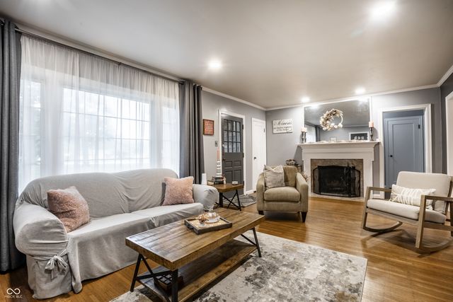 3404 Kessler Blvd E Drive, Indianapolis, IN 46220