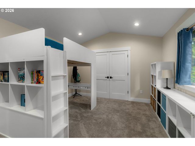 767 10TH St, Lake Oswego, OR 97034