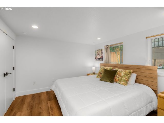 767 10TH St, Lake Oswego, OR 97034