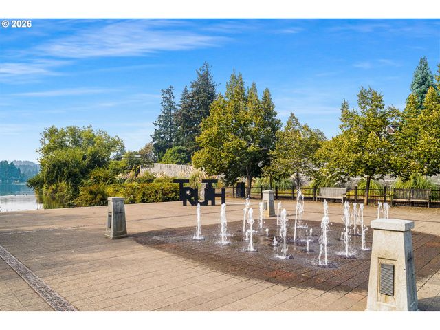 767 10TH St, Lake Oswego, OR 97034