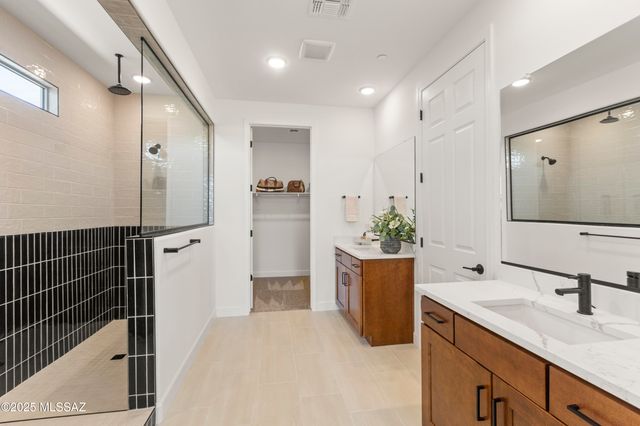 12794 E Tortoise Pointe Drive, Vail, AZ 85641