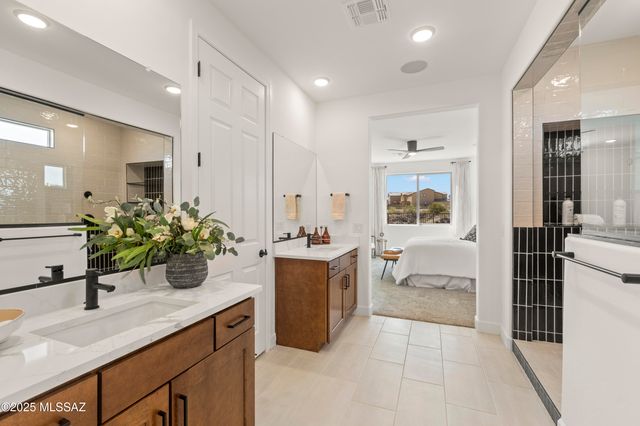 12794 E Tortoise Pointe Drive, Vail, AZ 85641