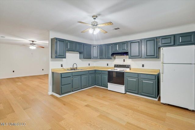 218 Applewood Lane, Brandon, MS 39042