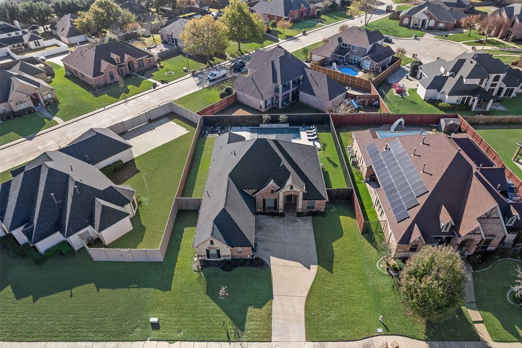 1404 Mossy Ridge, Desoto, TX 75115