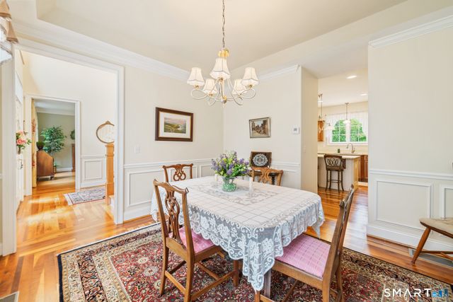 117 Chippenwood Lane, Bristol, CT 06010