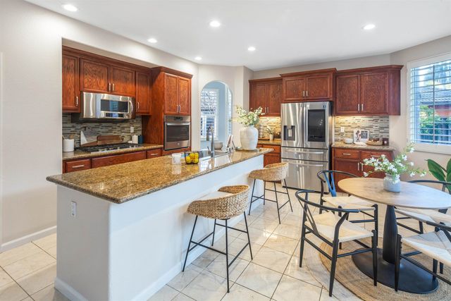 1834 Sanger Peak Way, Antioch, CA 94531