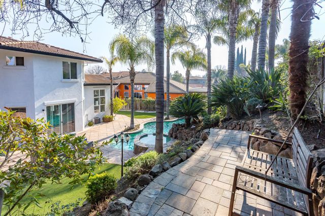 1834 Sanger Peak Way, Antioch, CA 94531