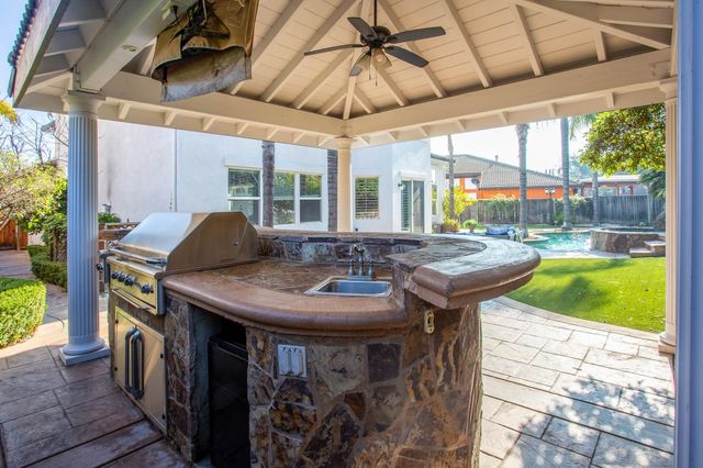 1834 Sanger Peak Way, Antioch, CA 94531