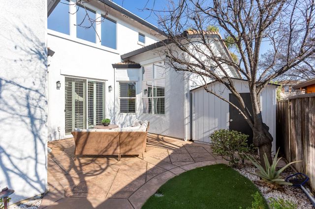 1834 Sanger Peak Way, Antioch, CA 94531