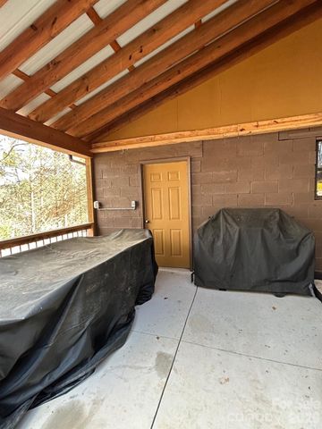 719 Teague Town Road, Taylorsville, NC 28681