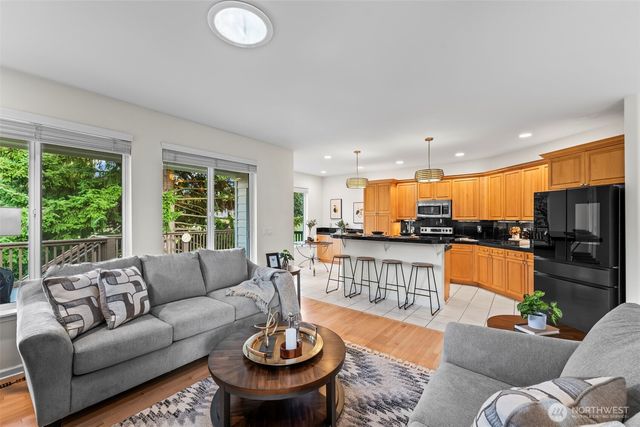 4329 Fairwood Boulevard NE, Tacoma, WA 98422