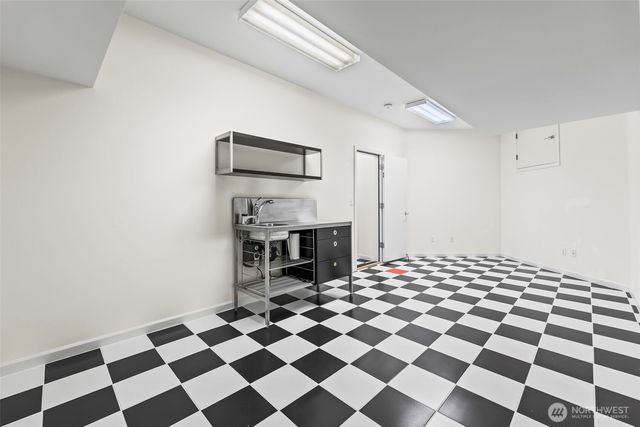 4329 Fairwood Boulevard NE, Tacoma, WA 98422