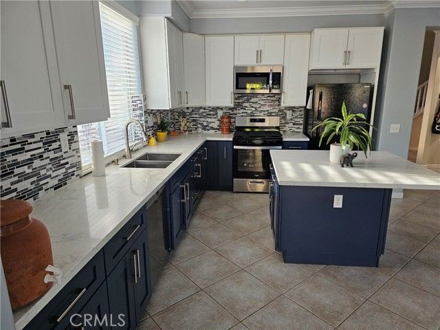 27886 Starfall Way, Murrieta, CA 92563