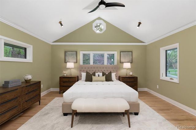 30360 Kincardine Road, Franklin, MI 48025