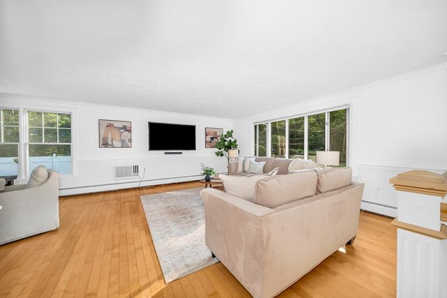 59 Bannan Dr, North Andover, MA 01845
