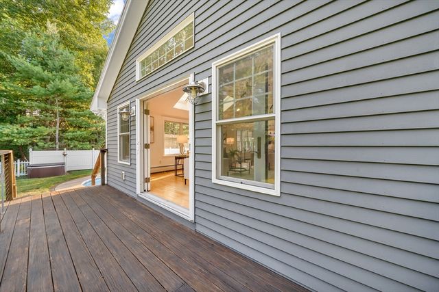 59 Bannan Dr, North Andover, MA 01845