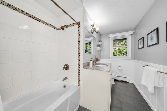 59 Bannan Dr, North Andover, MA 01845