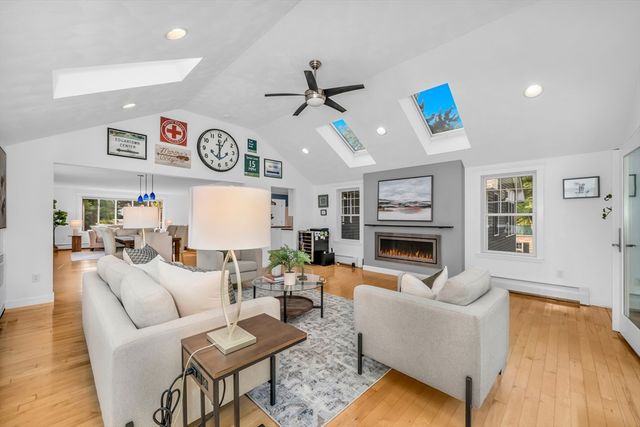 59 Bannan Dr, North Andover, MA 01845