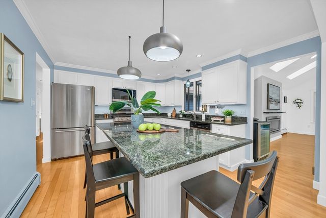 59 Bannan Dr, North Andover, MA 01845