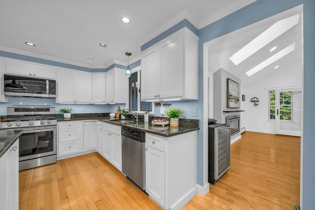 59 Bannan Dr, North Andover, MA 01845
