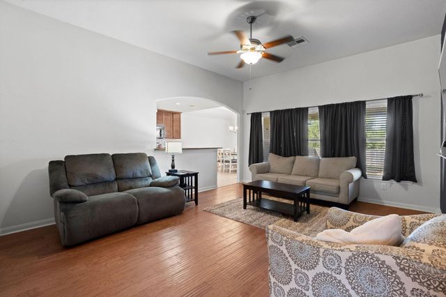 2022 Borthwick Lane, Conroe, TX 77301