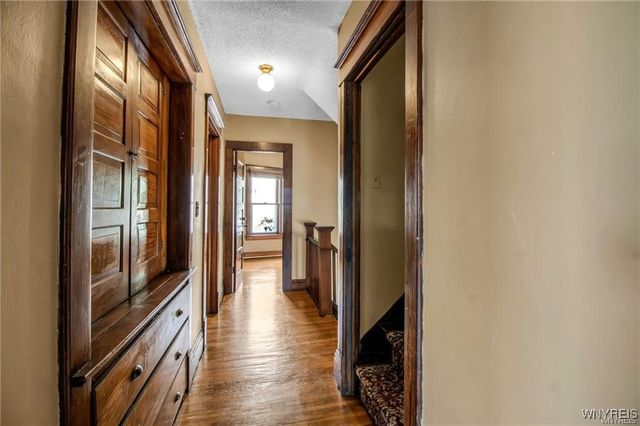 31 Hughes Avenue, Buffalo, NY 14208