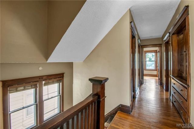 31 Hughes Avenue, Buffalo, NY 14208