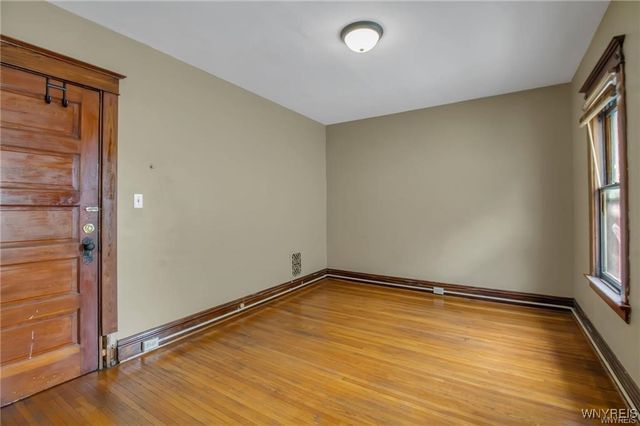 31 Hughes Avenue, Buffalo, NY 14208