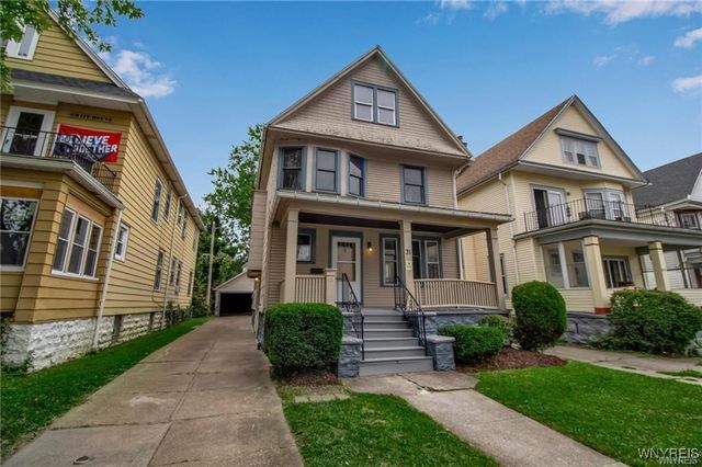 31 Hughes Avenue, Buffalo, NY 14208
