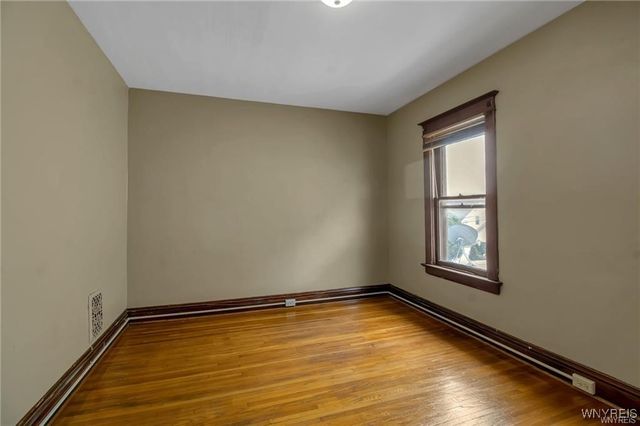 31 Hughes Avenue, Buffalo, NY 14208