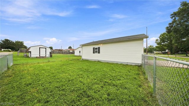 1318 10th Street, Vienna, WV 26105