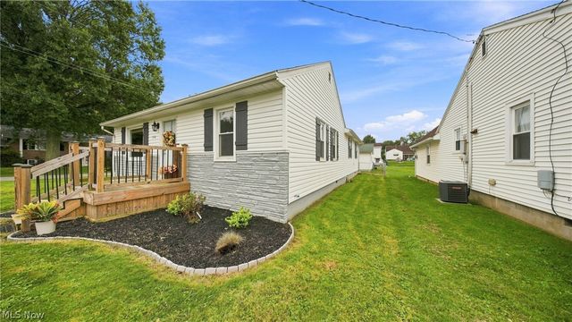 1318 10th Street, Vienna, WV 26105
